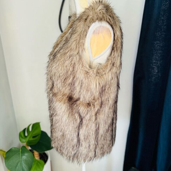 Escalier Vest Women’s Faux Fur Vest Jacket Size Small, Khaki/Brown New With Tags - Picture 7 of 17